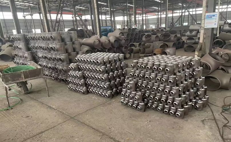 وصلات الأنابيب الصناعية: الأنواع والتطبيقات