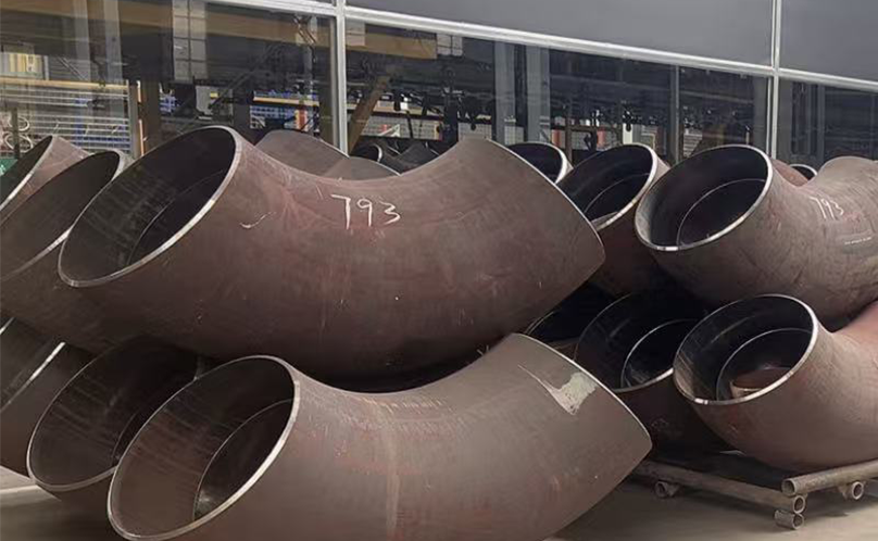 لماذا تختلف أسعار المرفقين كثيرًا؟